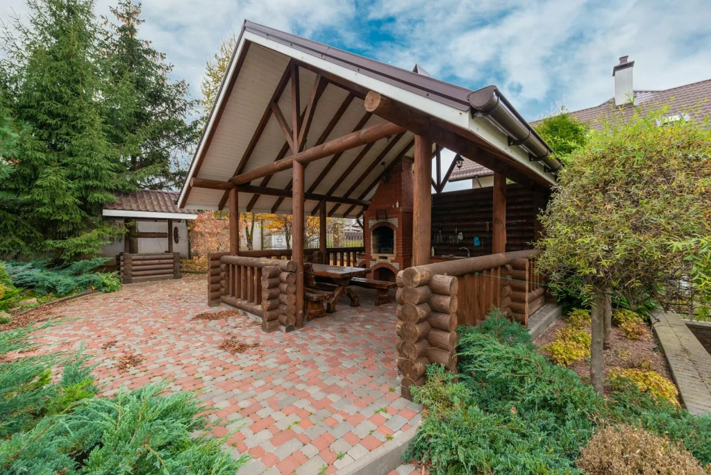 Garden gazebo suitable for hot tub enclosure